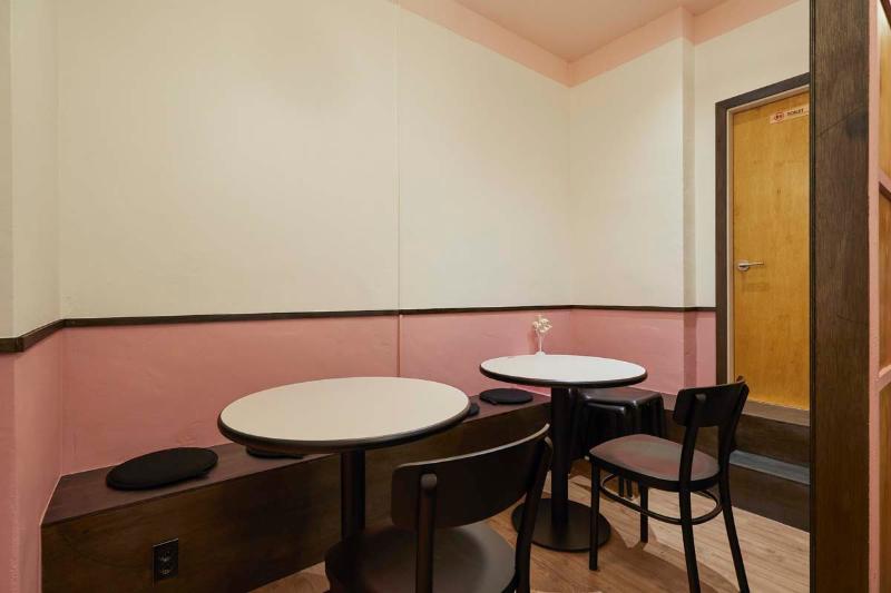 光点闪烁的八坪咖啡厅-8