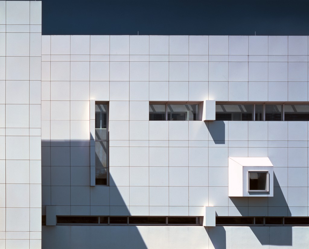 Swissair North American Headquarters Richard Meier-1