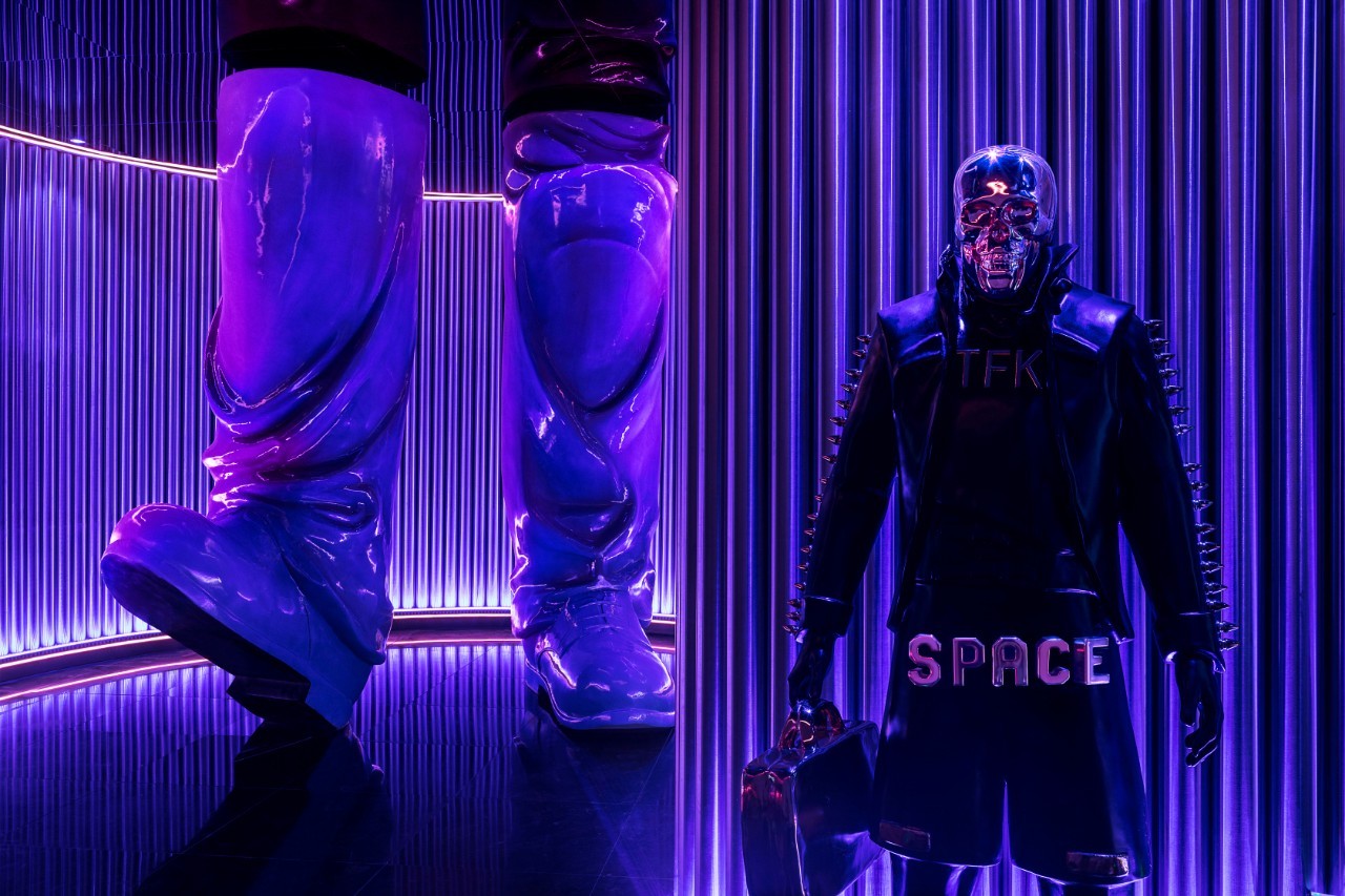 这家燃爆全城的沉浸式夜店-12