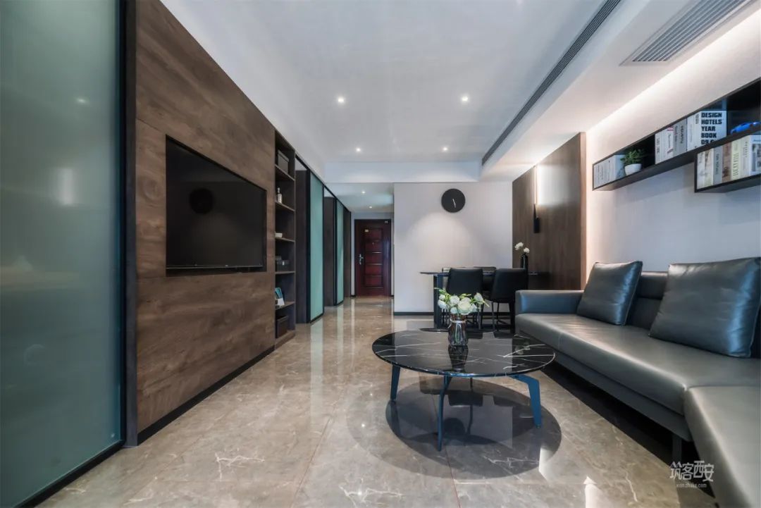 玄机重重 | 92㎡住宅空间的精致改造-4