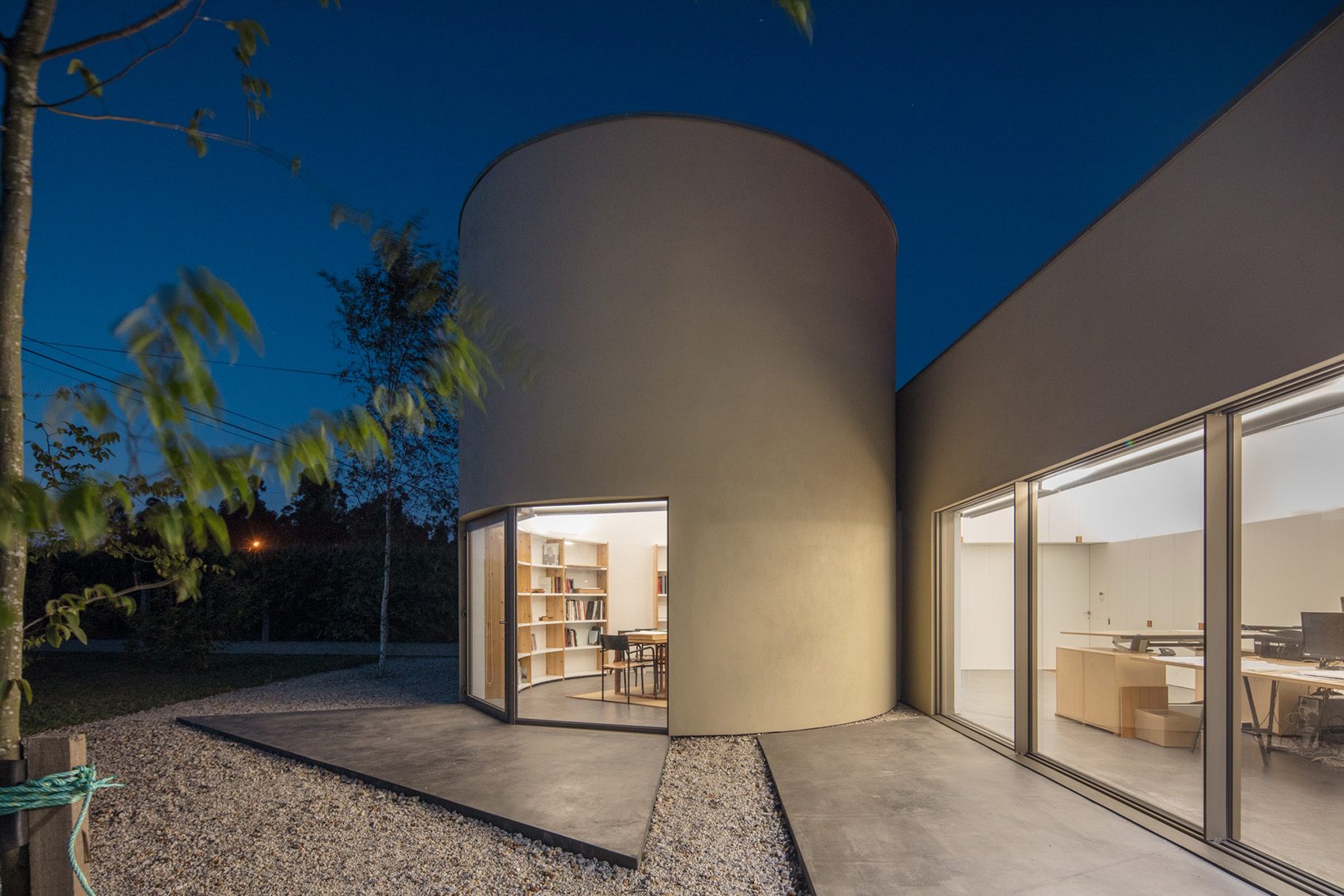 田野间的办公楼，葡萄牙 / Nelson Resende Arquitecto-83