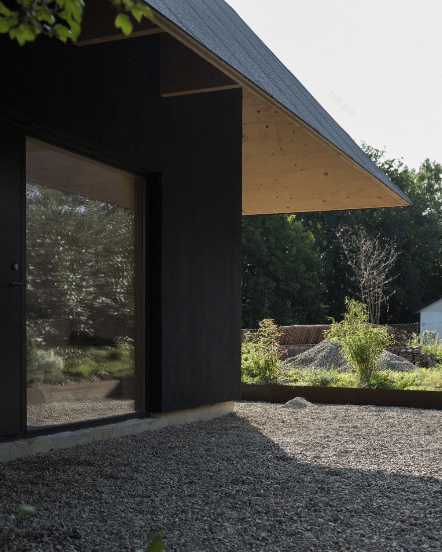 瑞典艺术家模块化布局工作室 | 低成本高灵活性-16