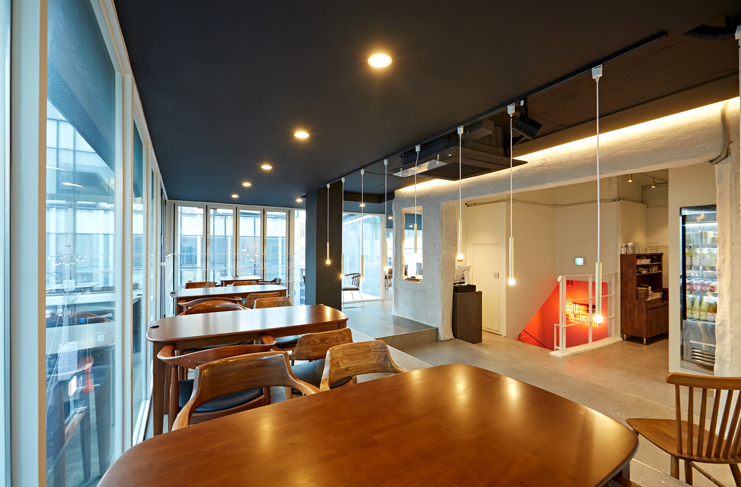 韩国设计师打造的清新韩式餐厅-3