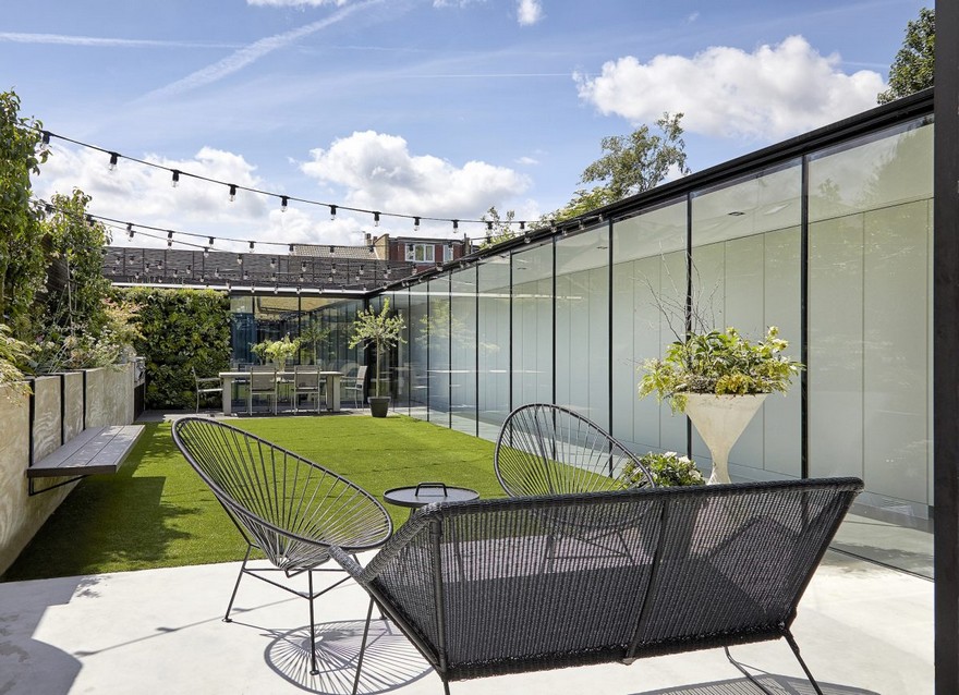 A Stunning Contemporary Renovation of a Victorian Semi-Detached Property in Twickenham, London-11