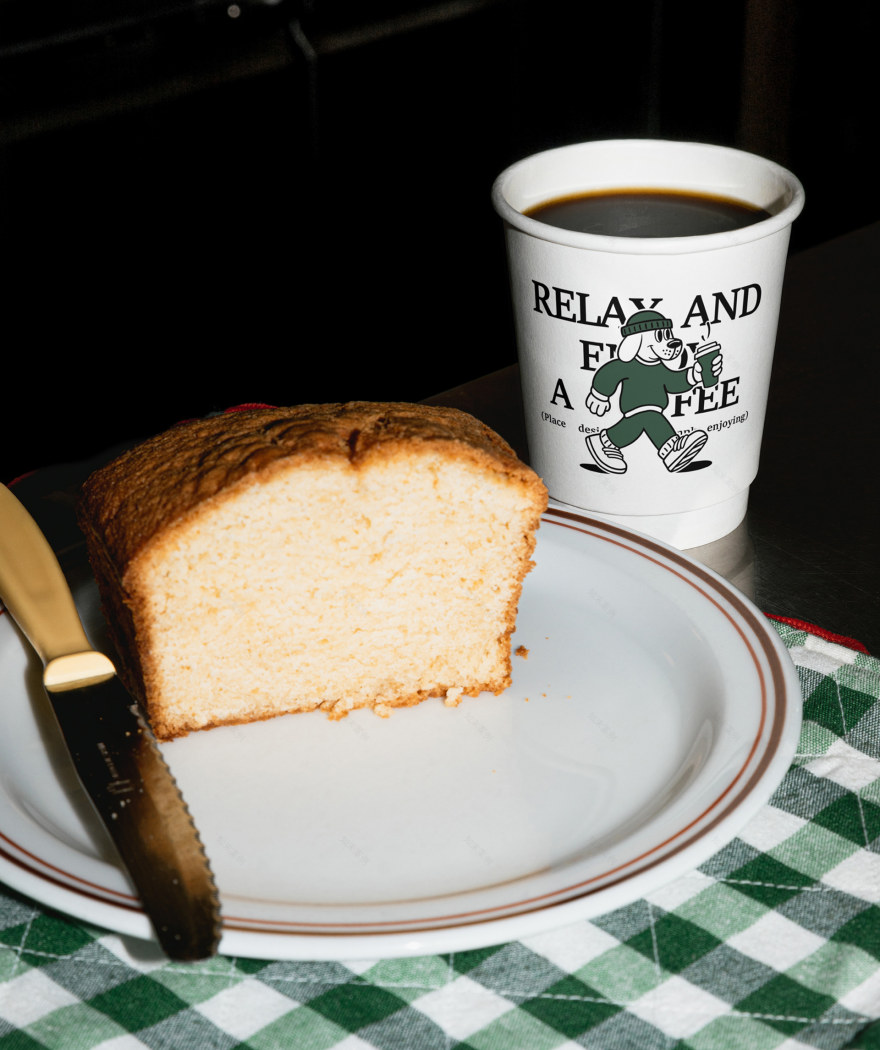 皇家空军·咖啡店品牌塑造
注:RAF一般指英国皇家空军(Royal Air Force),这里结合语境以其为基础进行翻译 丨UkraineKyiv-26