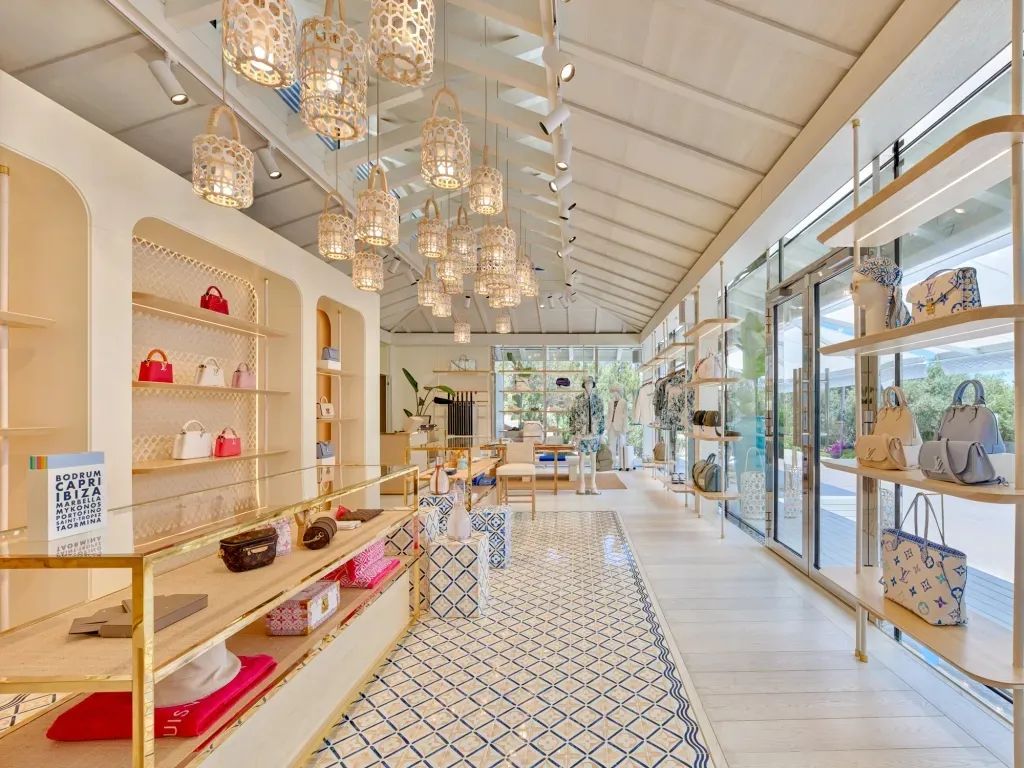 博德鲁姆文华东方酒店 LOUIS VUITTON 快闪店丨土耳其-6