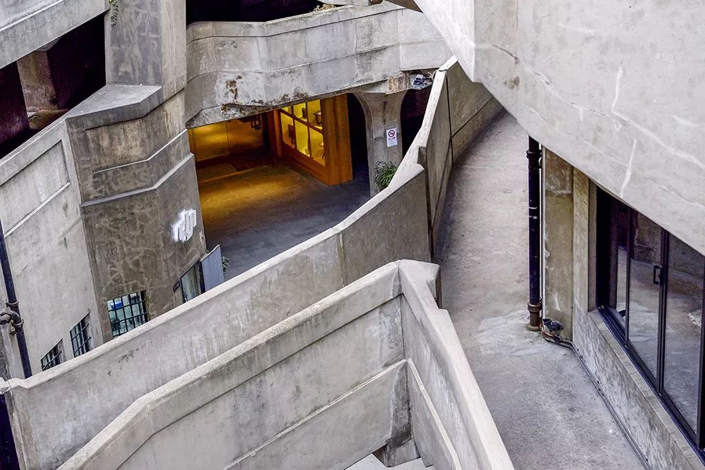 8个经典老建筑改造:老厂房、祖宅、乡村小学、空心村...
-71