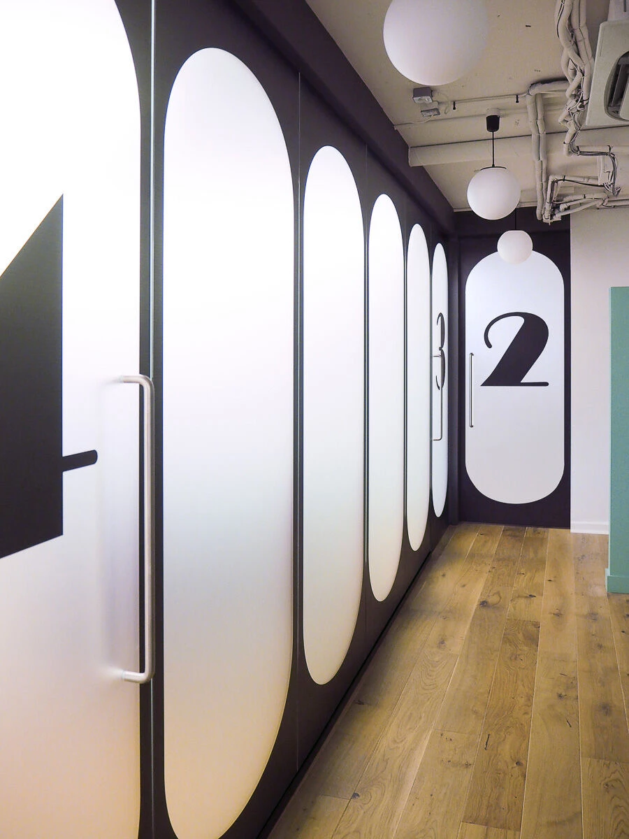 伦敦金融软件公司 Galatea 办公室的休闲空间设计-19