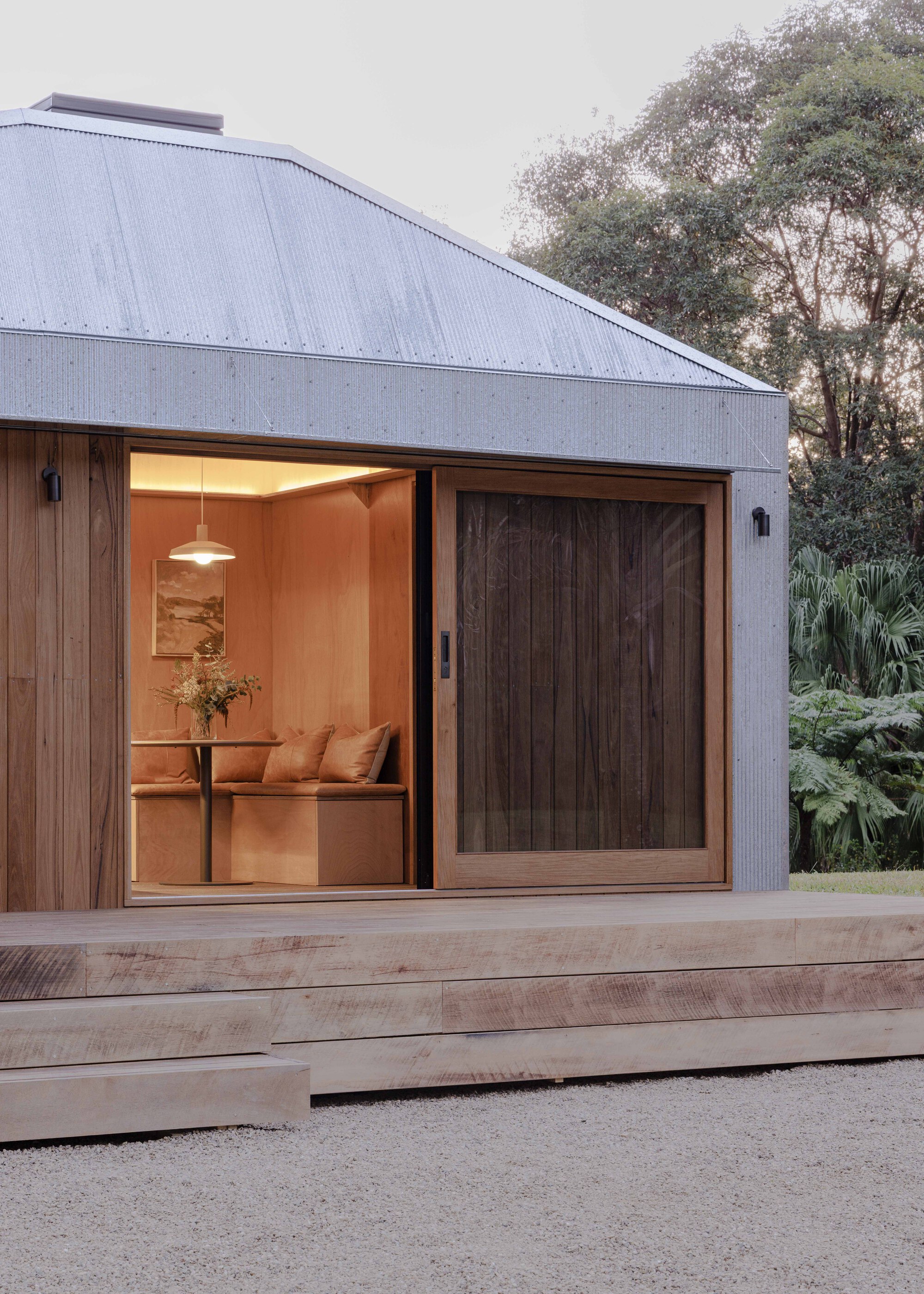 欧酷雷思(注:OCULUS是一个知名的虚拟现实设备品牌,一般音译为欧酷雷思 ) 丨澳大利亚丨Hayley Pryor Architect-27