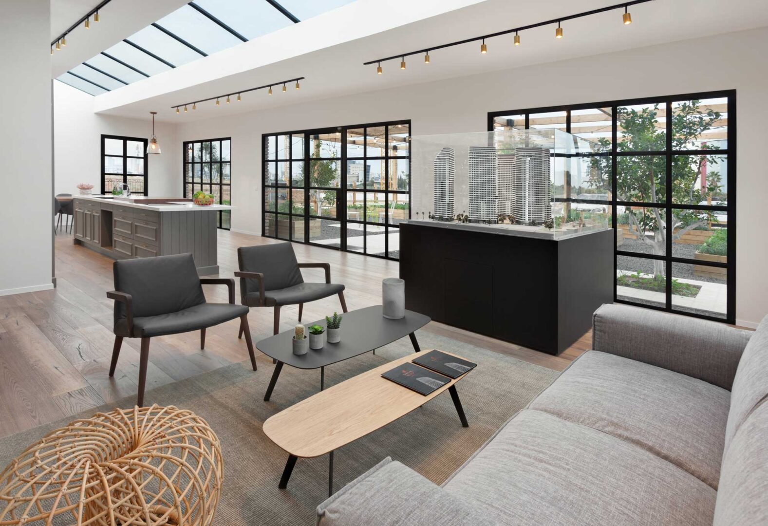 项目“奥玛米”（Oummami）丨以色列霍隆丨雷乌文尼室内设计事务所,约西  莫尔  西翁建筑师事务所等-14