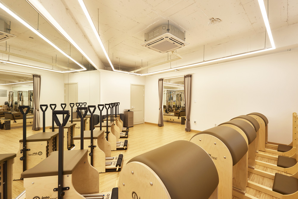 首尔 40 坪现代白色空间设计-4