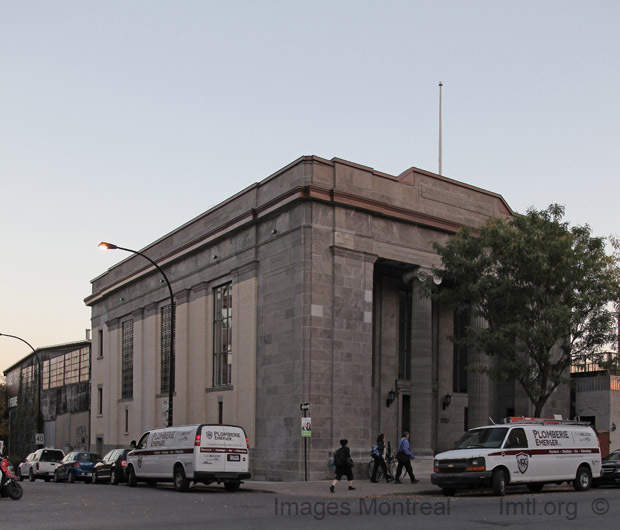 Le 1700 La Poste(蒙特利尔邮局)丨加拿大魁北克丨David Jerome Spence-3