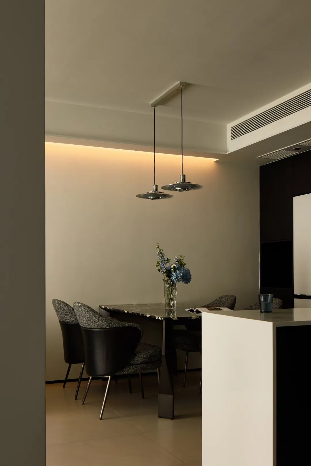 首发.她丨王浩羽-14