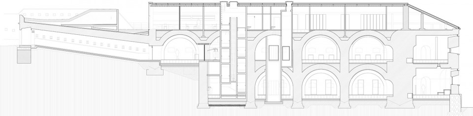 波兰卡廷惨案纪念空间-17