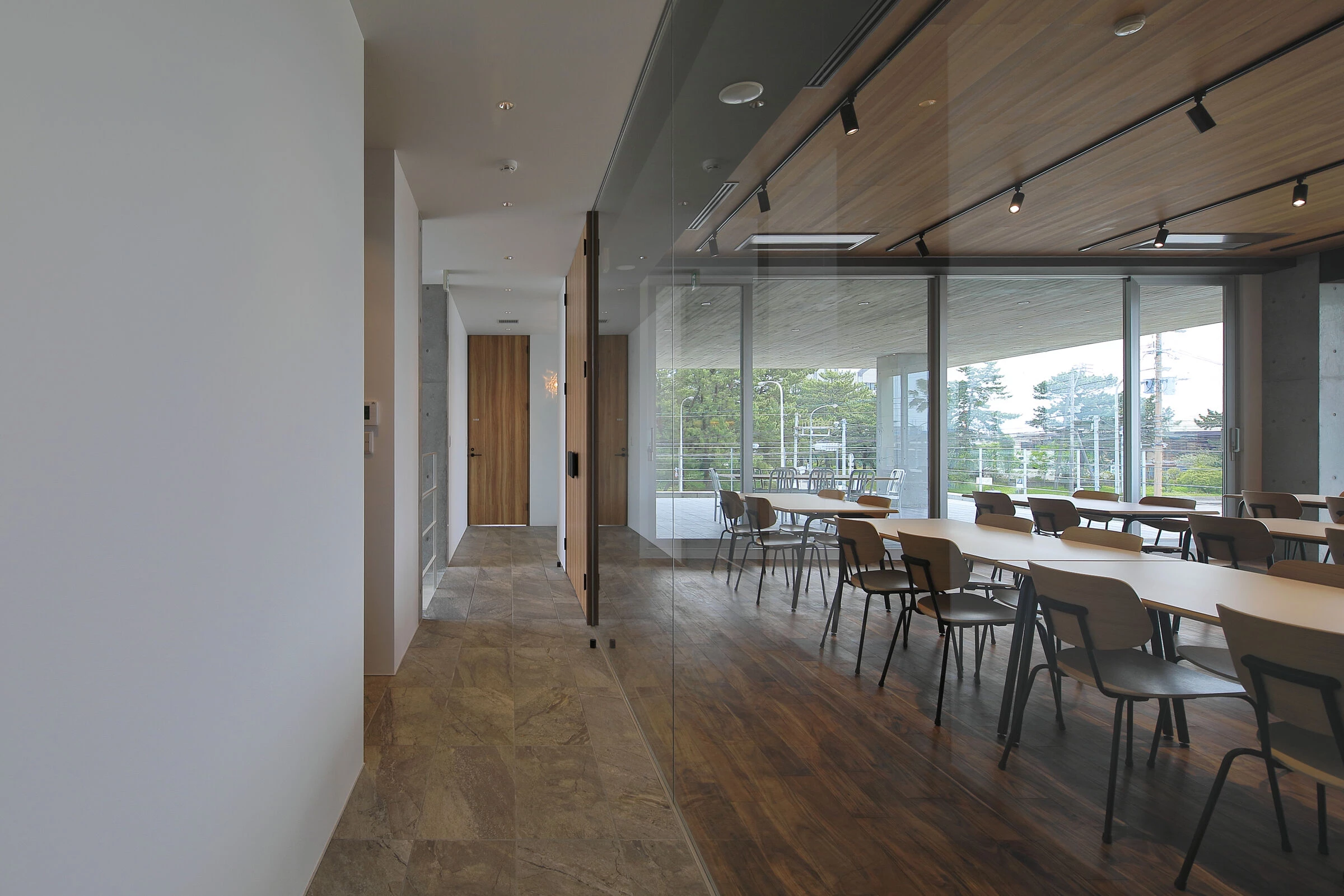 东京海上日动保险代理处新办公楼丨日本宫崎丨TAKESHI ISHIODORI ARCHITECTURE-32