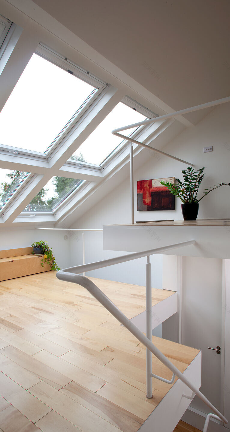 垂直之家的空间魔法-13