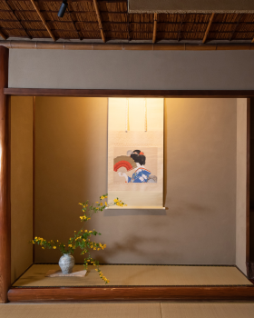 光月（注：MITSUKI在日语中可能对应光月，比如《火影忍者》里有角色光月桃地再不斩，光月罗马音就是MITSUKI ，当然也可能有其他人名、地名等对应，但需结合具体语境，这里暂按常见人名姓氏处理） 丨日本京都丨AtSpace Architects