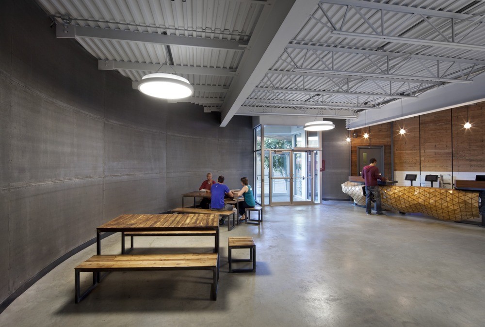 Allez UP Rock Climbing Gym  Smith Vigeant Architectes-23