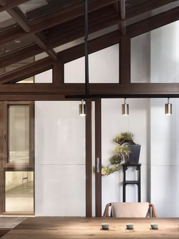 逐窗寻幽 | BLM 门窗展厅的极致美学-42