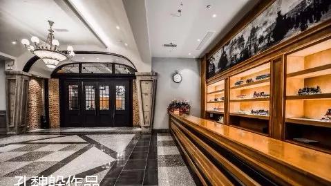 80 年代老车站焕新颜,设计师的怀旧之作-36