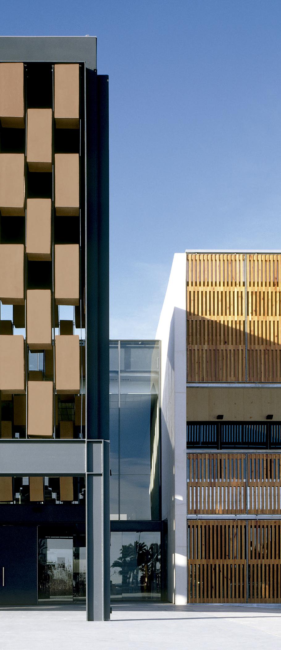 海滨会议中心 | 无缝连接室内外的文化地标-23