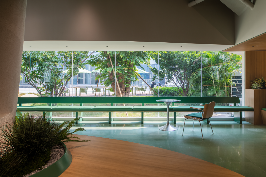 急急脚咖啡公司宠物友好主题店丨中国广州丨5+2.studio 设计事务所-33