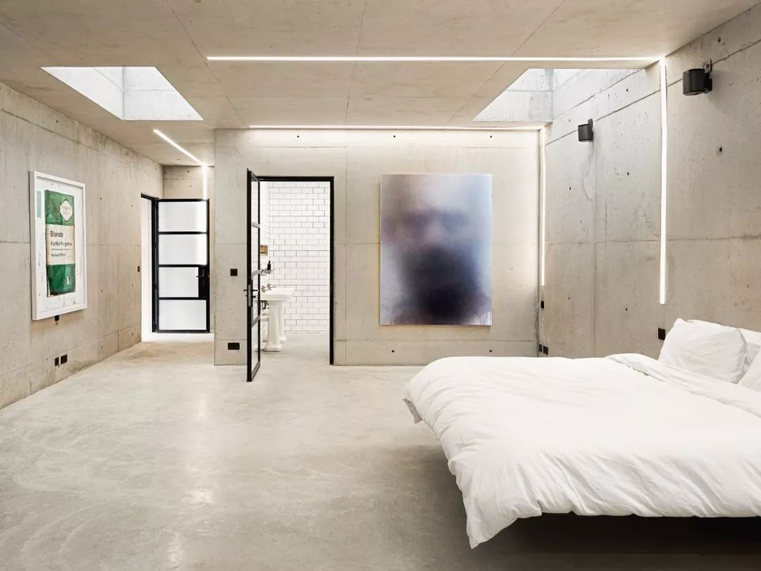 BPN Architects 打造“消失”的透明混凝土住宅-18