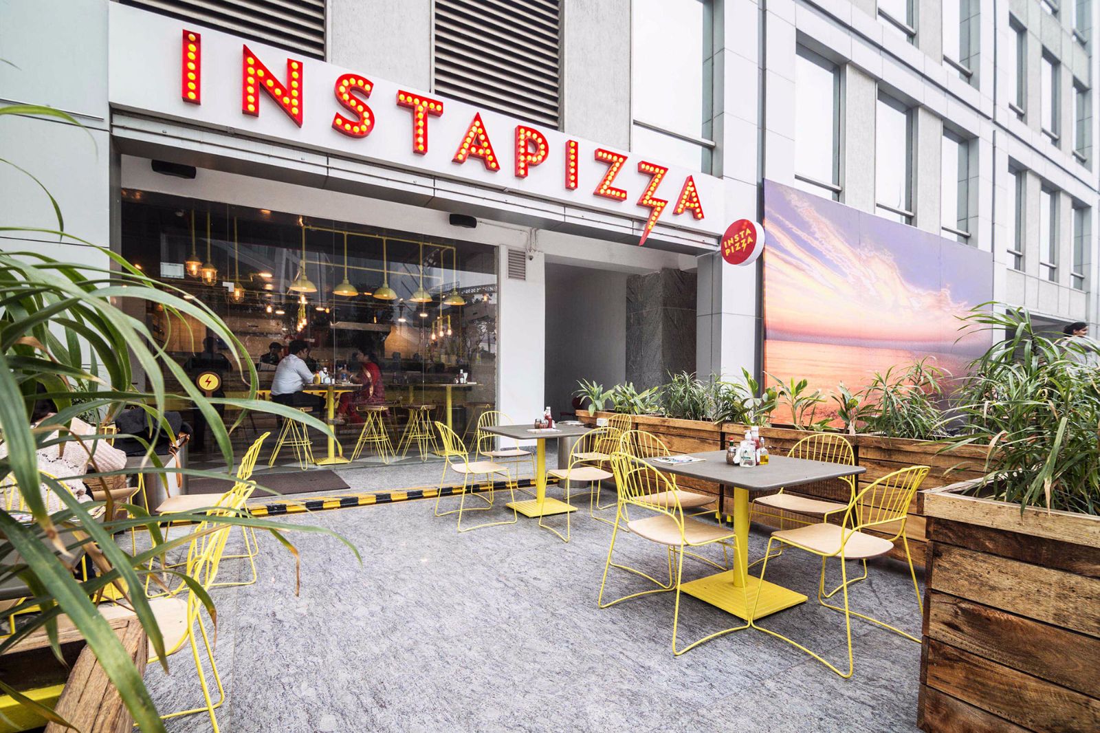 The Instapizza II  RENESA-9
