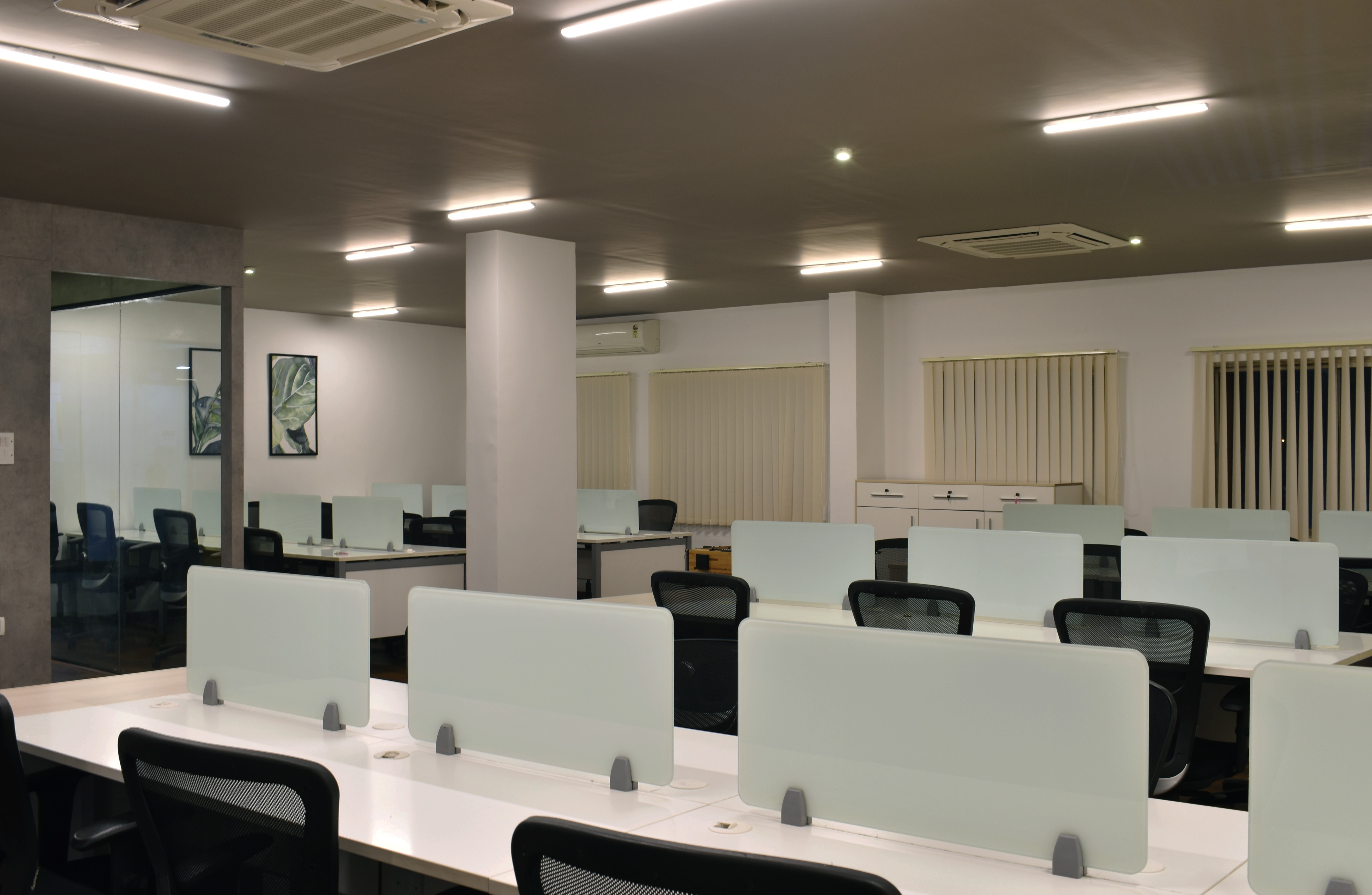 简约而不简单,打造共享知识的办公空间丨印度班加罗尔丨A.J Architects-30