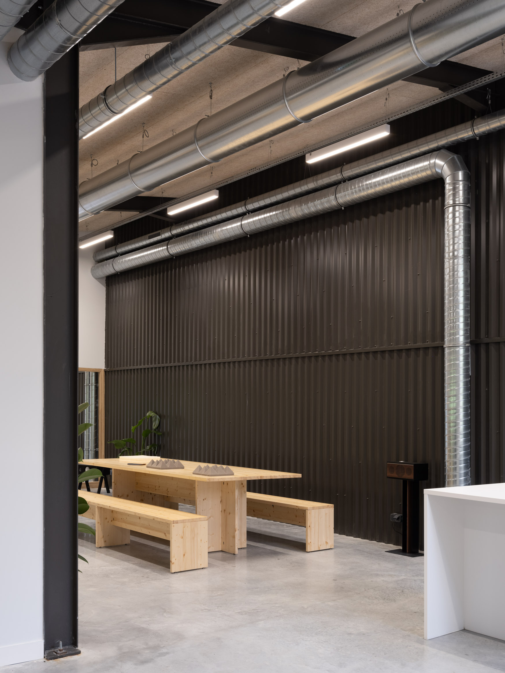 扬声器装配厂丨France丨formalocal-36