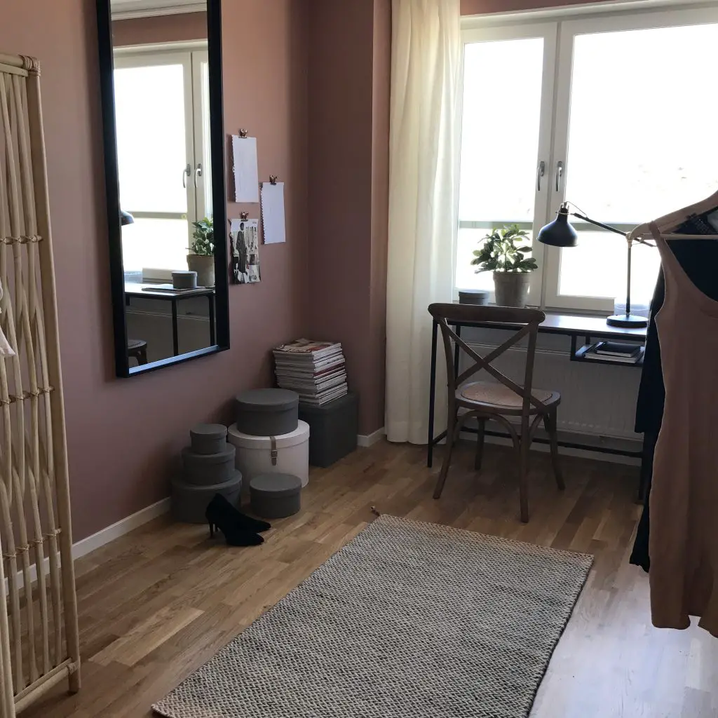 乌普萨拉现代乡村公寓 | M. Perswall 墙纸打造独特氛围-14