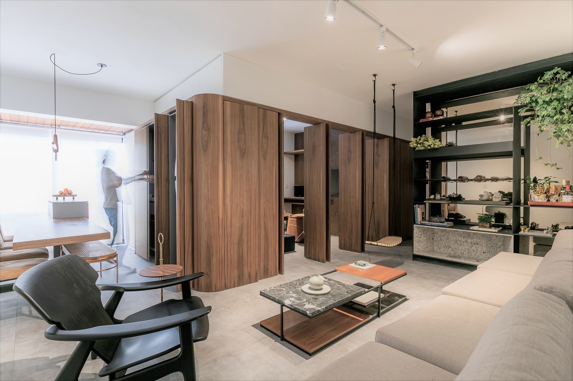 曲线木构空间，打造多变功能 65 平米别墅-13