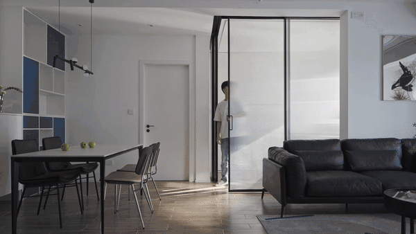 《七月份的尾巴》狮子座程序员的家丨中国重庆丨冯青瓦-38