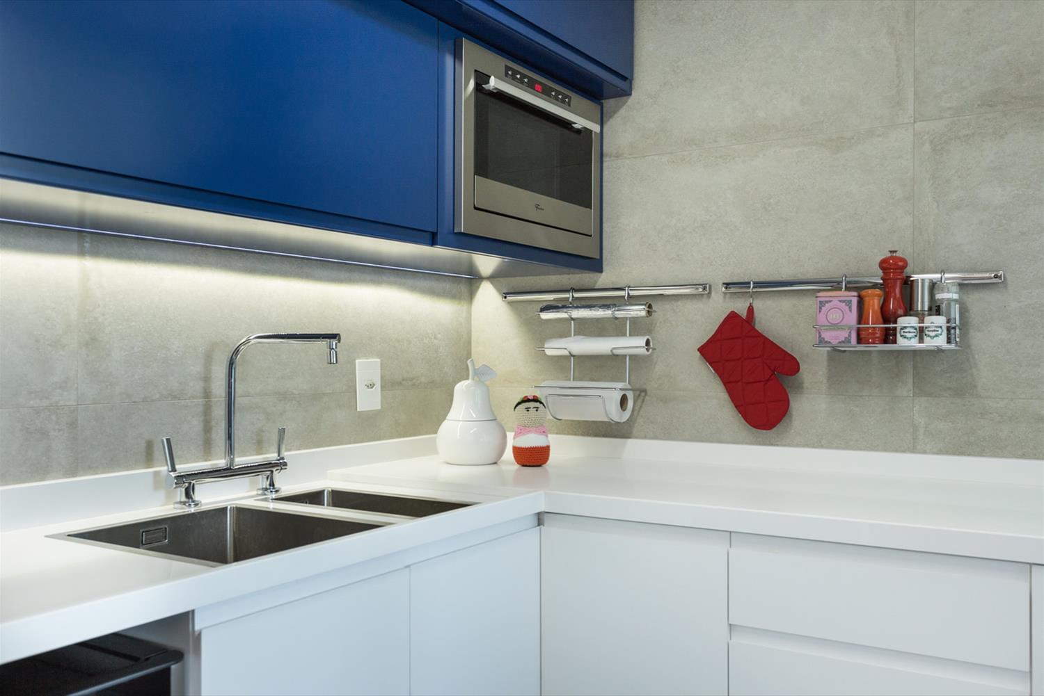 巴西 SR House 公寓 | 自然材质与简约设计的完美结合-16