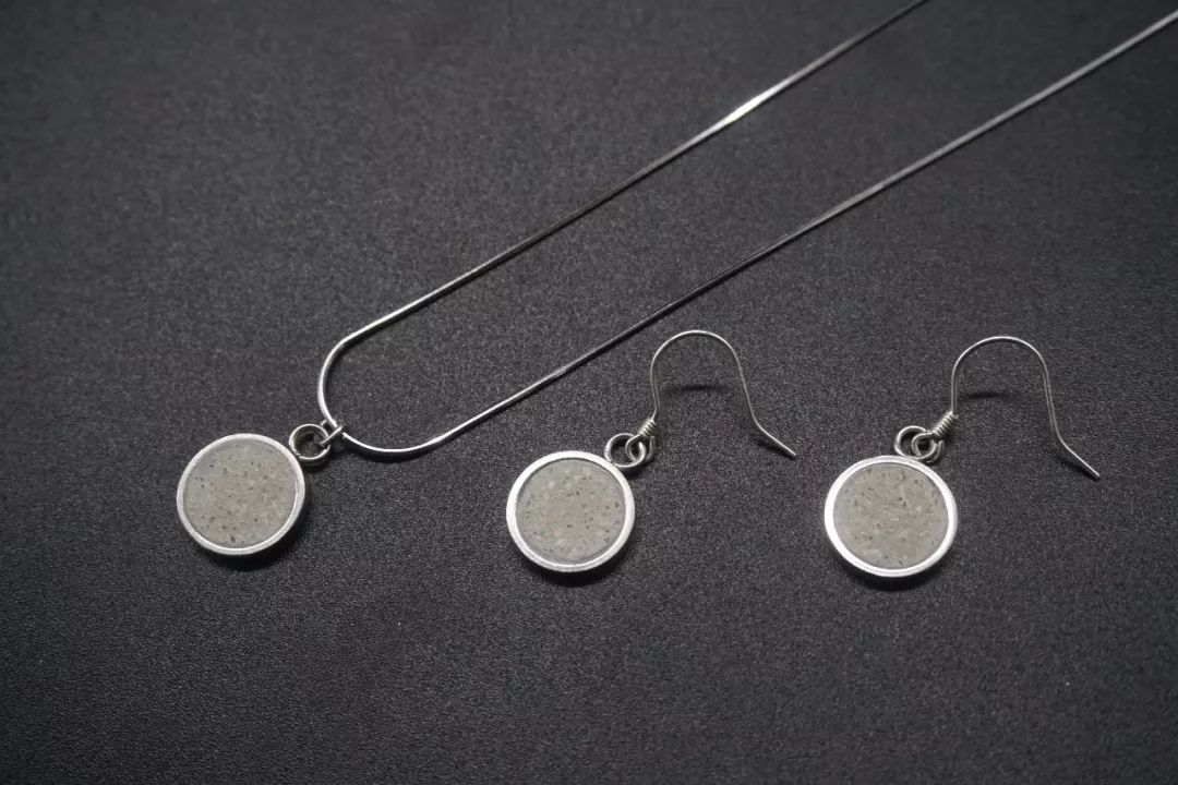 颠覆想象,混凝土与金属的精致碰撞-0