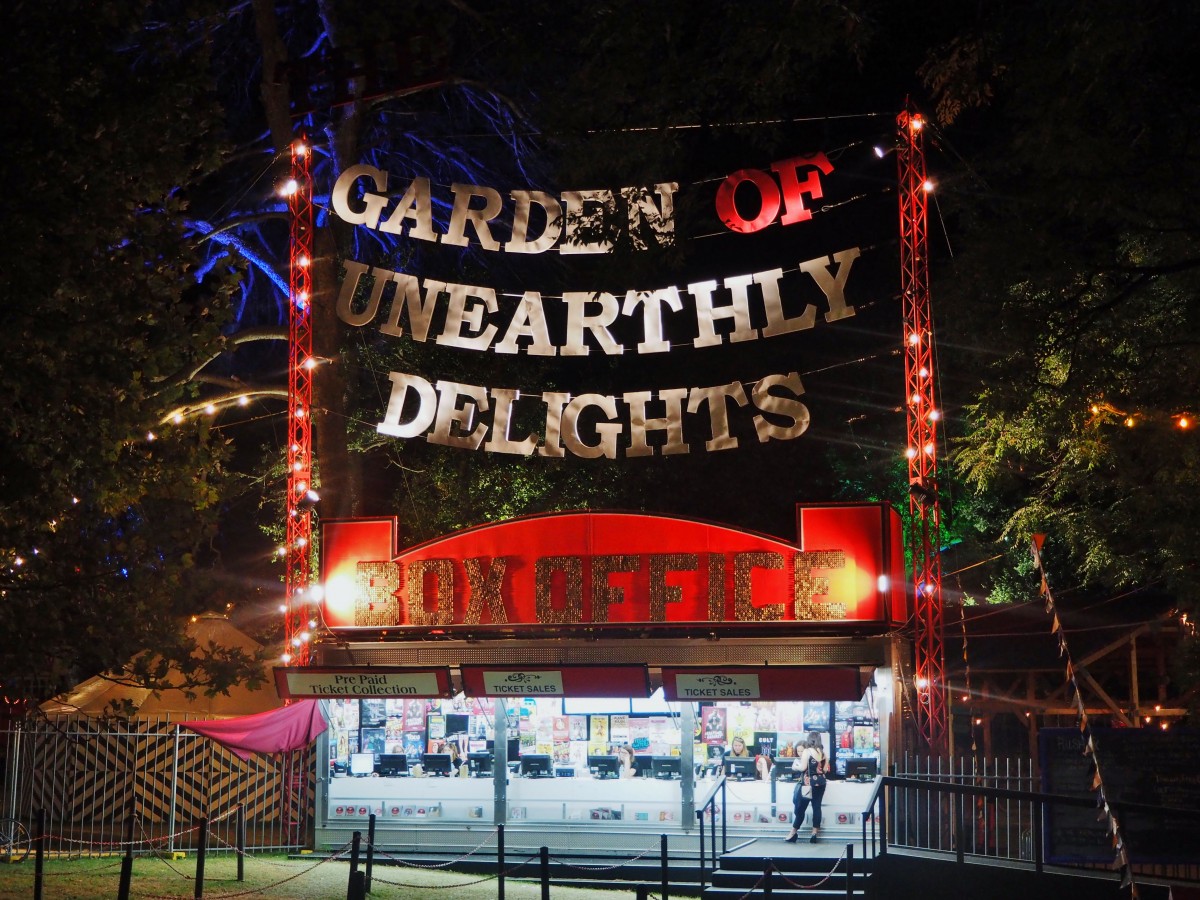 创意集装箱建筑,呈现非凡节庆体验-10