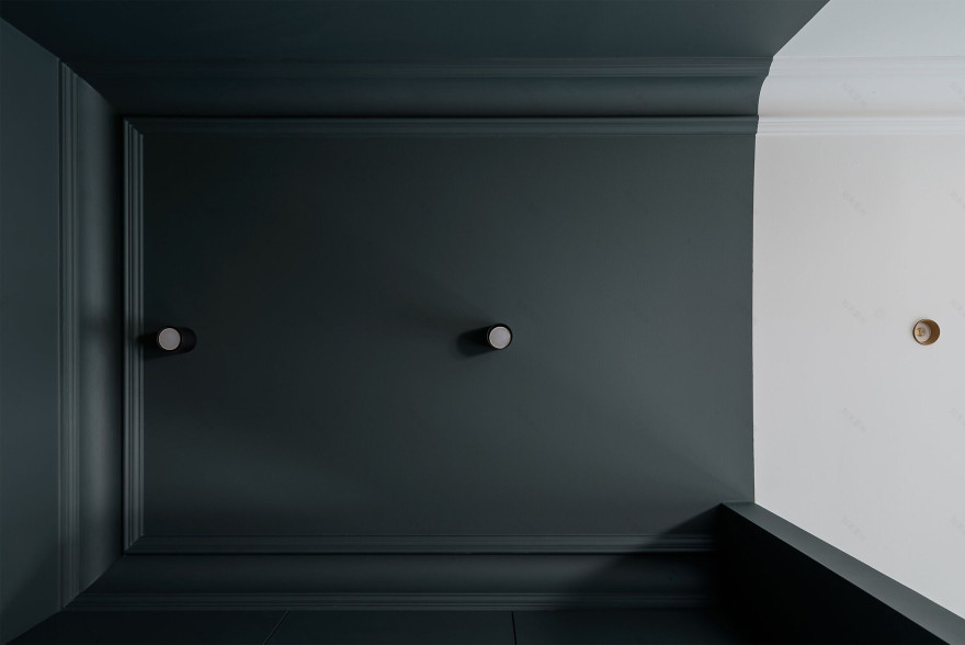 波兰历史建筑中的现代绿意空间-34