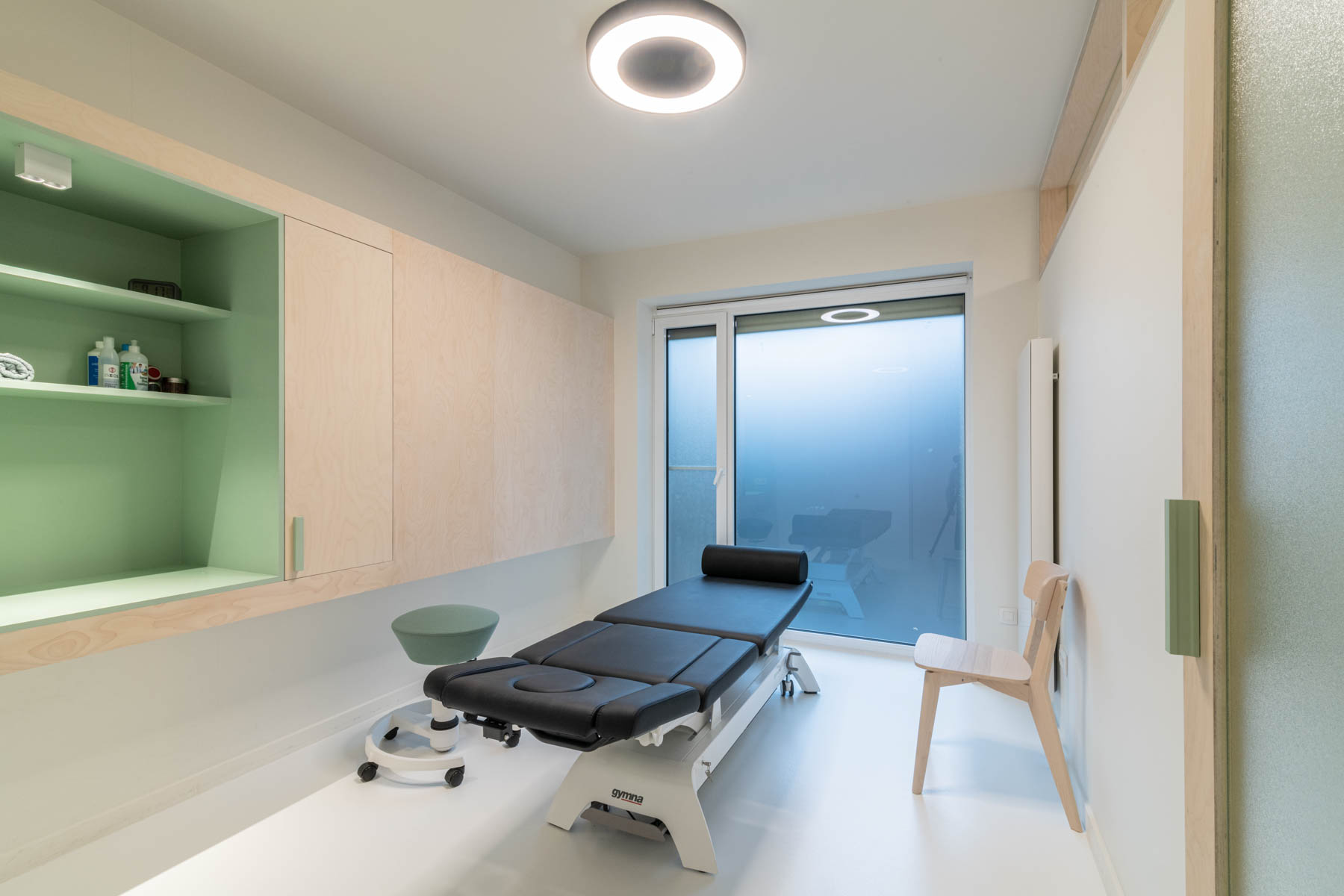 kine praktijk（VRY 运动康复诊所室内改造）丨atelier JACK architecten bv-17