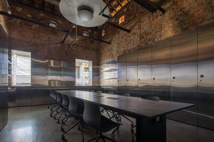 A Heritage Villa Becomes a Mixed-Use Space — Design Anthology-5