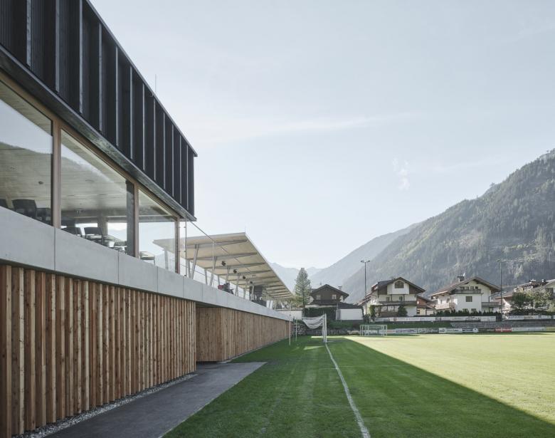 迈尔霍芬体育之家丨奥地利丨aoarchitekten-4