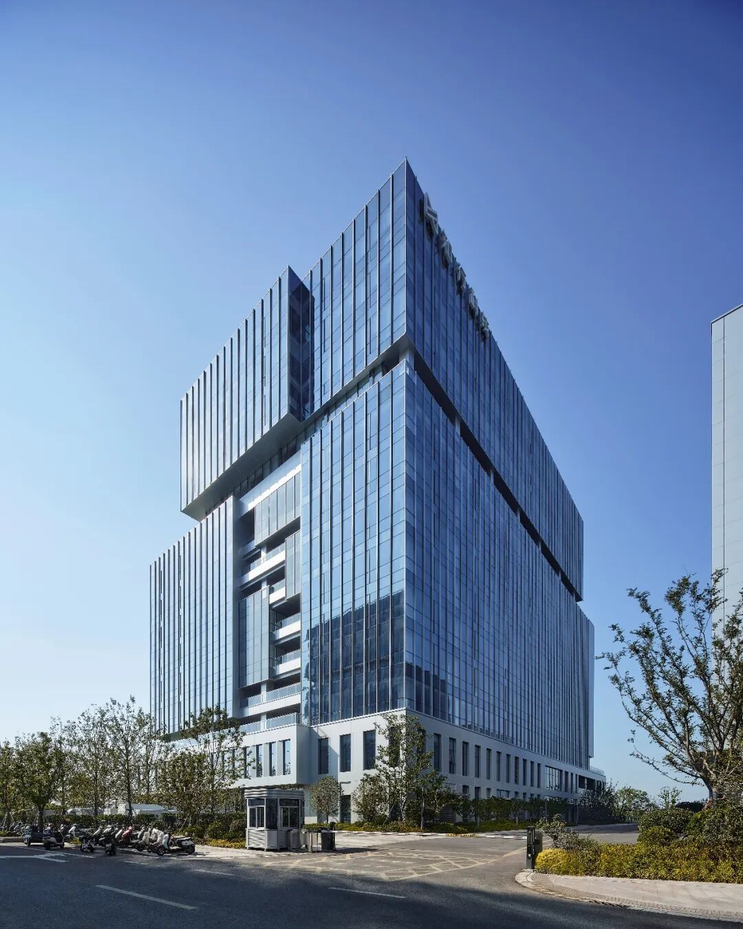 知行科技全球总部大楼丨中国苏州丨启迪设计-28