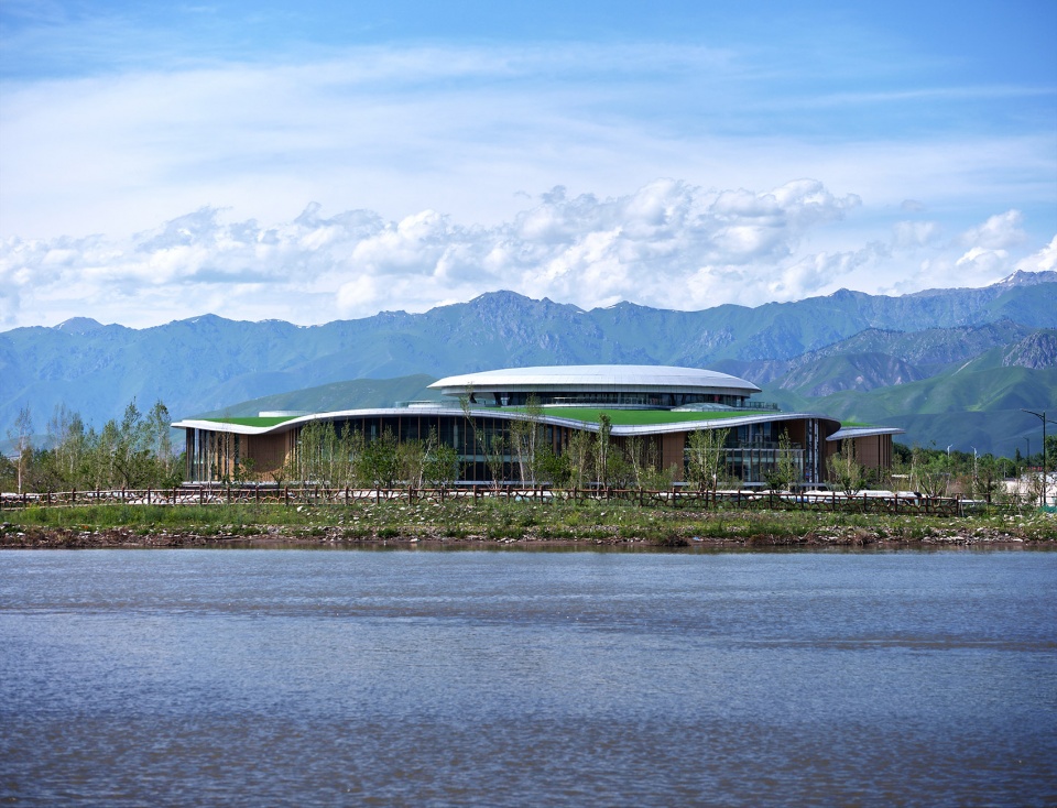 那拉提草原游客中心，新疆伊犁 / 启迪设计集团股份有限公司-3