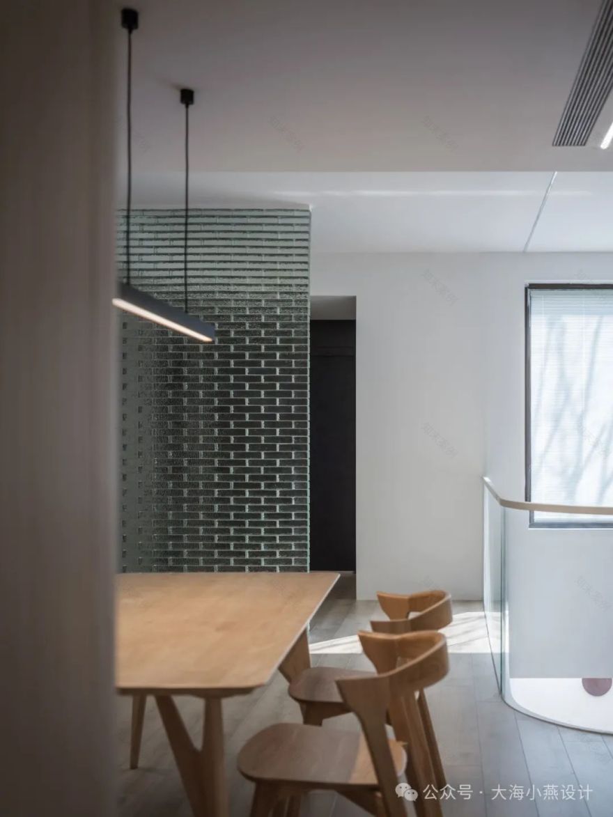 蓄光的地下厅·让地下两层空间重沐阳光的别墅设计丨中国上海丨大海小燕设计工作室-15