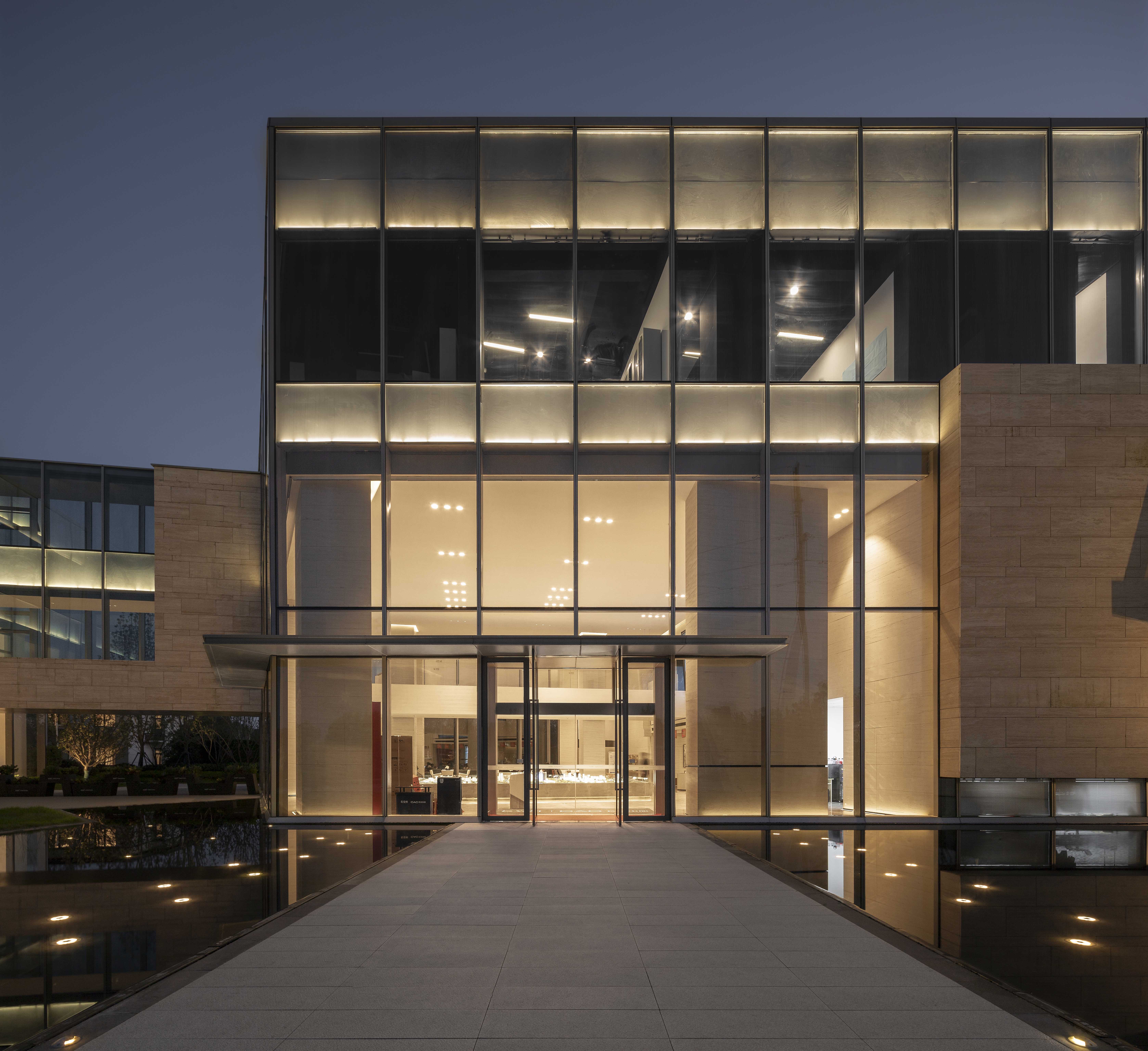 山东荷泽南京路销售办公室丨中国山东丨aoe-23