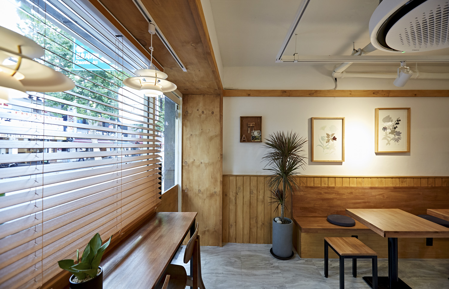 简约风 8 坪咖啡厅，设计亮点一语中的-6