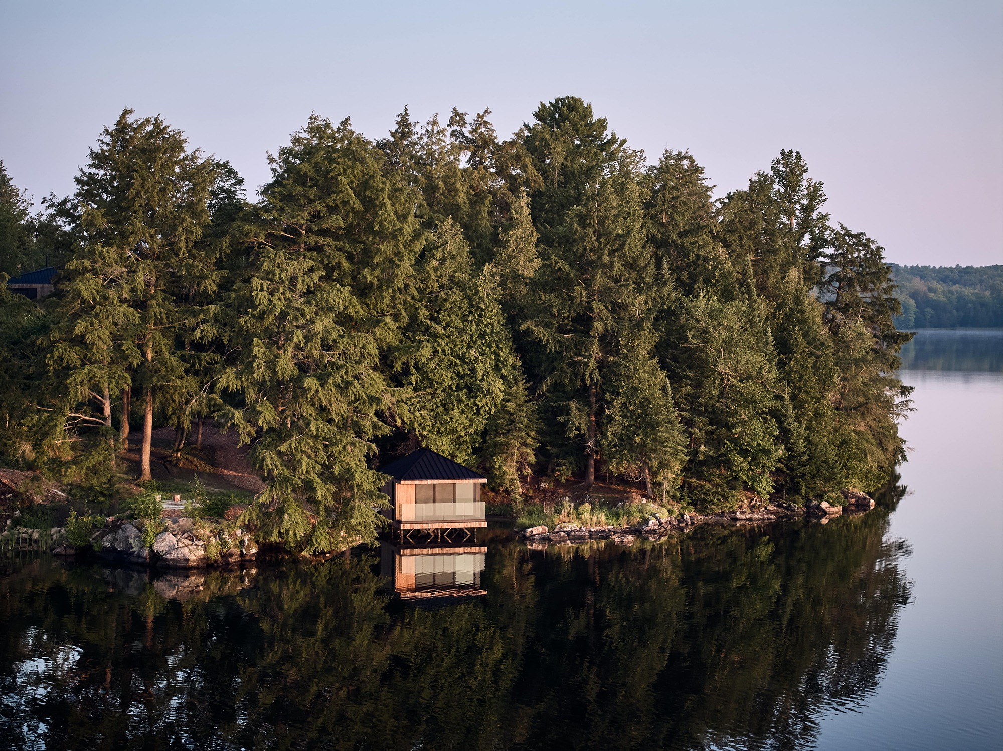 湖边住宅丨加拿大丨Peter Braithwaite Studio Ltd.-31