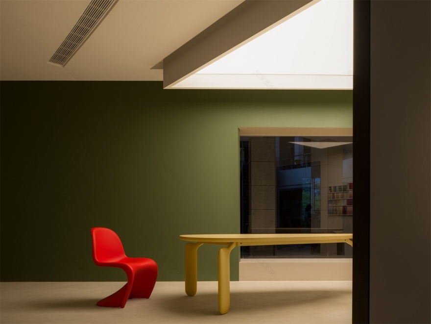 本杰明摩尔涂料展厅丨中国浙江丨陌野设计-17