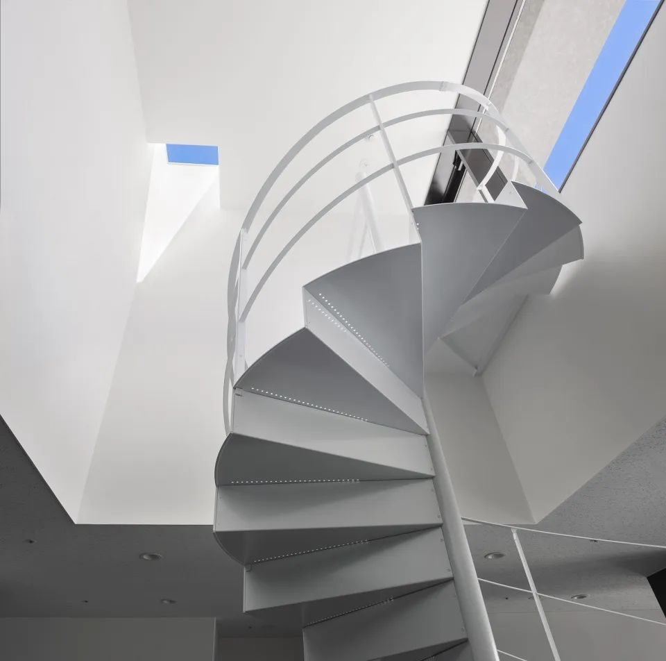 SAKO新作｜福冈VECTORS办公楼-91