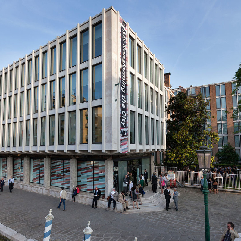  M9/transforming the city 
			-0