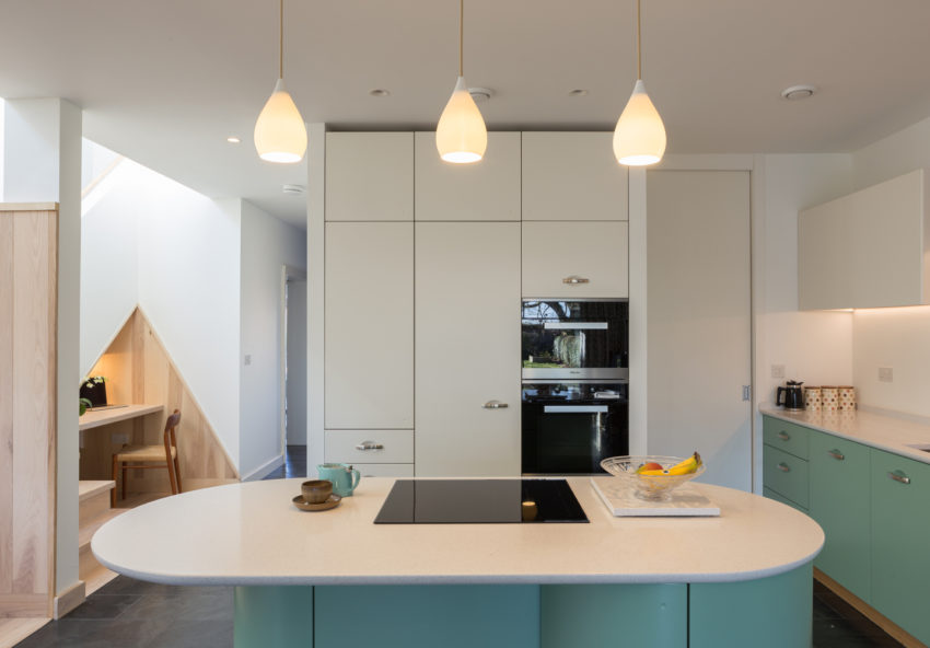 Mole Architects turn old, Edwardian British garage into contemporary, energy efficient dwelling called Fijal House 鼹鼠建筑师变老，爱德华时代的英国车库变成了当代的节能住宅，叫做菲贾尔住宅(FijalHouse)。-26